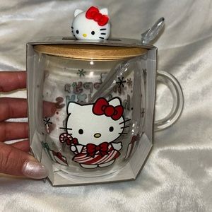 Hello kitty glass Christmas mug